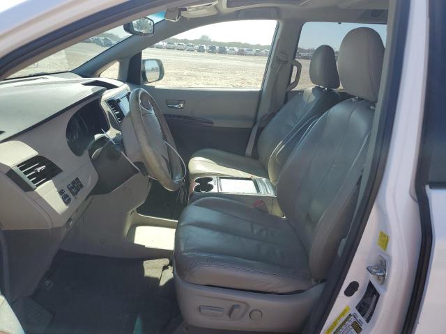 Photo 7 from auction – 2011 TOYOTA SIENNA XLE with VIN 5TDYK3DC7BS052454