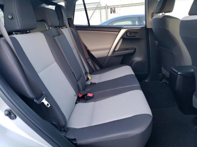 Photo 11 from auction – 2014 TOYOTA RAV4 LE with VIN JTMBFREV1EJ001711