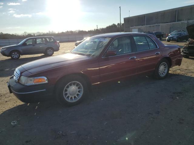 FORD CROWN VICT 2002 with VIN 2FAFP74W62X158687 - Photo from auction