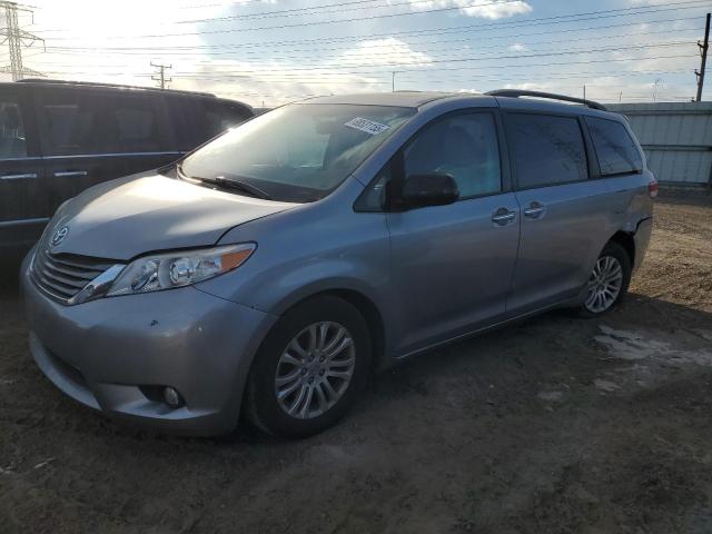 TOYOTA SIENNA XLE 2011 with VIN 5TDYK3DC2BS109868 - Photo from auction