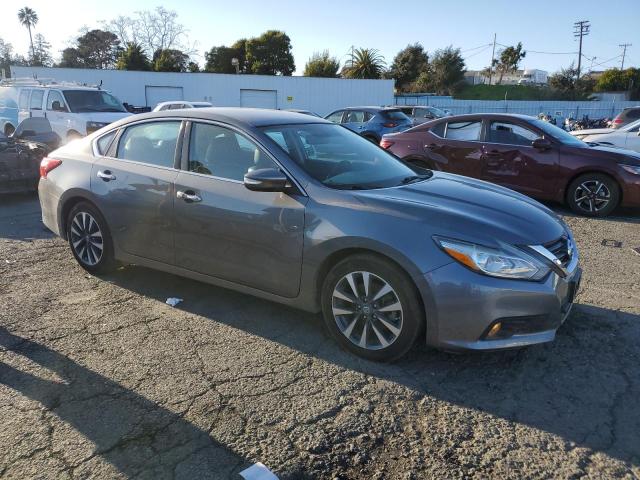 Photo 4 from auction – 2017 NISSAN ALTIMA 2.5 with VIN 1N4AL3AP5HC169746