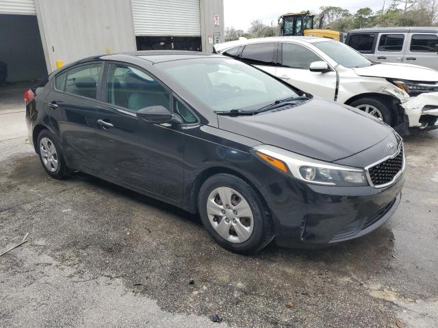 Photo 4 from auction – 2017 KIA FORTE LX with VIN 3KPFK4A71HE018856