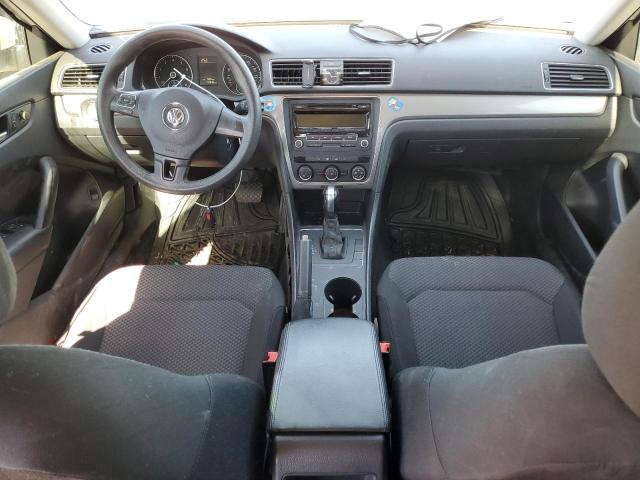 Photo 8 from auction – 2015 VOLKSWAGEN PASSAT S with VIN 1VWAT7A32FC091578