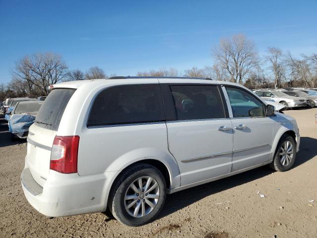 Photo 3 from auction – 2015 CHRYSLER TOWN & COU with VIN 2C4RC1GG6FR742540