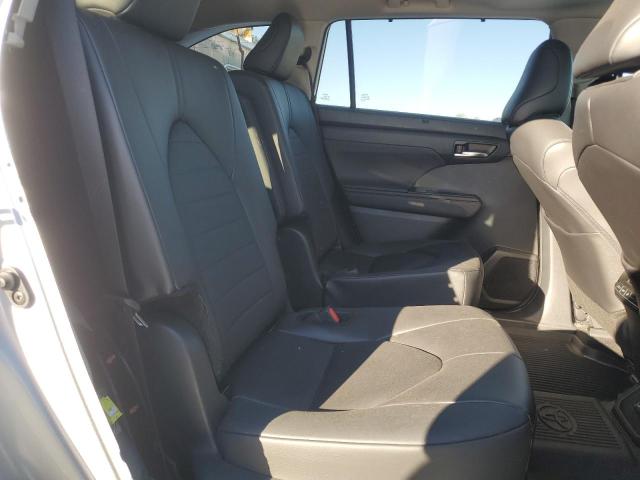Photo 11 from auction – 2024 TOYOTA HIGHLANDER with VIN 5TDKDRBH8RS547497