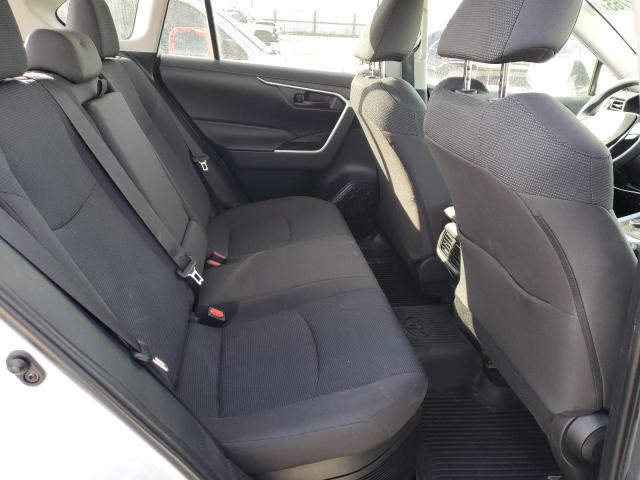 Photo 11 from auction – 2020 TOYOTA RAV4 LE with VIN 2T3MWRFV3LW079381