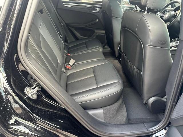 Photo 6 from auction – 2023 PORSCHE MACAN BASE with VIN WP1AA2A59PLB12875