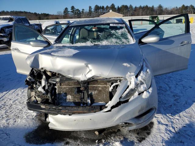 Photo 11 from auction – 2013 HYUNDAI SONATA GLS with VIN 5NPEB4AC4DH768024