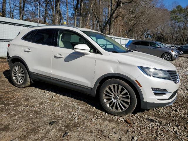 Photo 4 from auction – 2017 LINCOLN MKC RESERV with VIN 5LMCJ3C94HUL20554