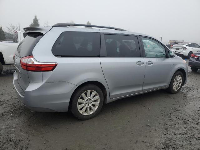 Photo 3 from auction – 2016 TOYOTA SIENNA XLE with VIN 5TDDK3DC3GS138026
