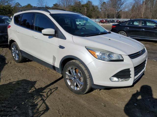 Photo 4 from auction – 2016 FORD ESCAPE SE with VIN 1FMCU9GX2GUB18526