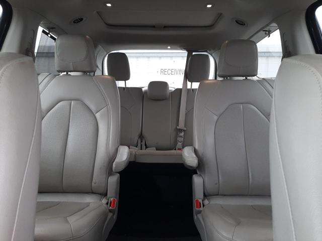 Снимка 10 от търг – 2018 CHRYSLER PACIFICA T с VIN 2C4RC1EG5JR235107