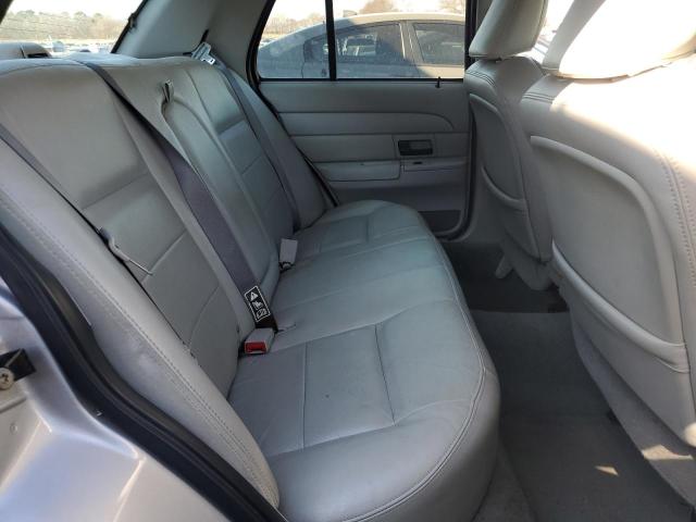 Photo 10 from auction – 2004 FORD CROWN VICT with VIN 2FAFP74W34X112947