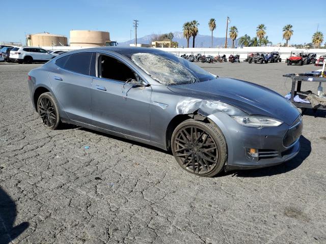 Photo 4 from auction – 2013 TESLA MODEL S with VIN 5YJSA1DN3DFP06680