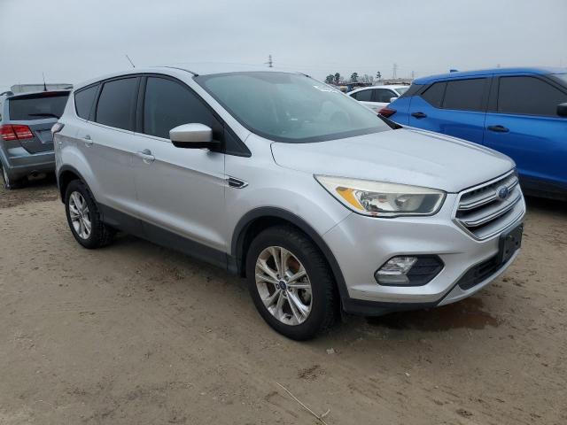 Photo 4 from auction – 2017 FORD ESCAPE SE with VIN 1FMCU0GD7HUB60080