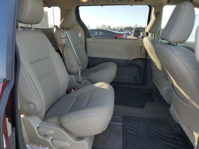 Photo 11 from auction – 2018 TOYOTA SIENNA XLE with VIN 5TDYZ3DC2JS921181
