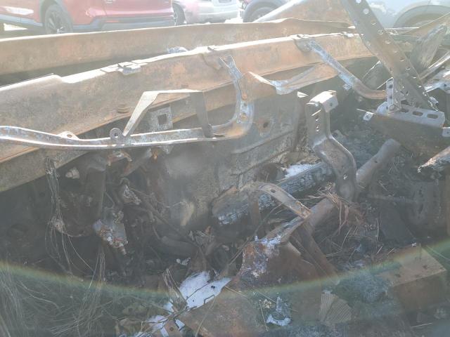 Photo 9 from auction – 2005 CHEVROLET SILVERADO with VIN 1GCEK19B95E249854