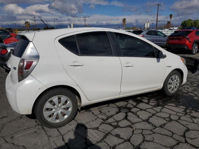 Photo 3 from auction – 2012 TOYOTA PRIUS C with VIN JTDKDTB33C1026757