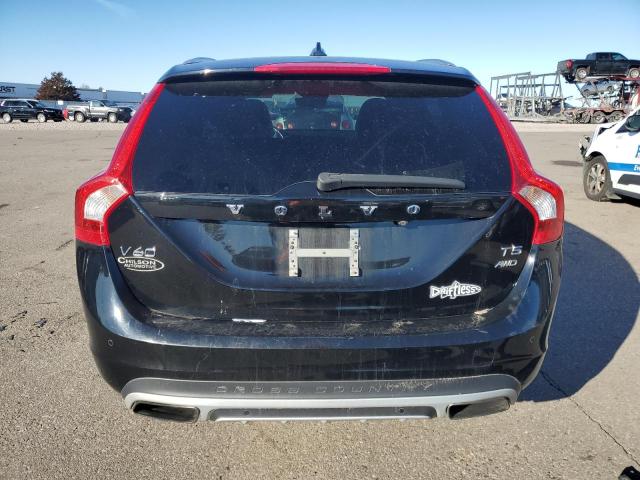 Photo 6 from auction – 2016 VOLVO V60 CROSS with VIN YV4612HK7G1003262