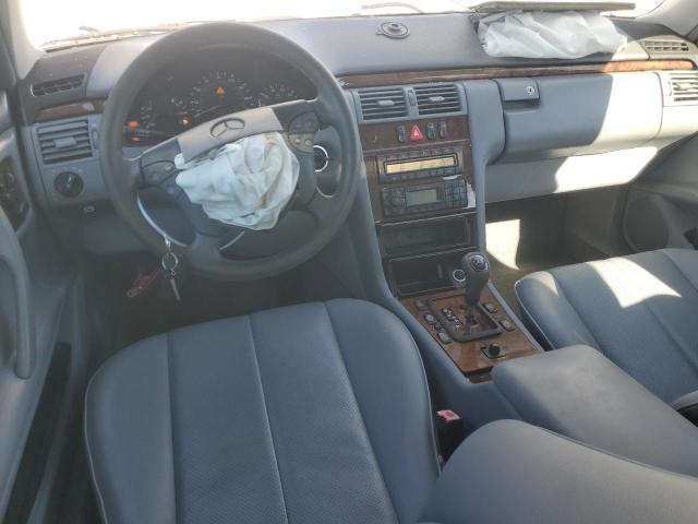 Photo 8 from auction – 2000 MERCEDES-BENZ E 320 with VIN WDBJH65J9YB130259