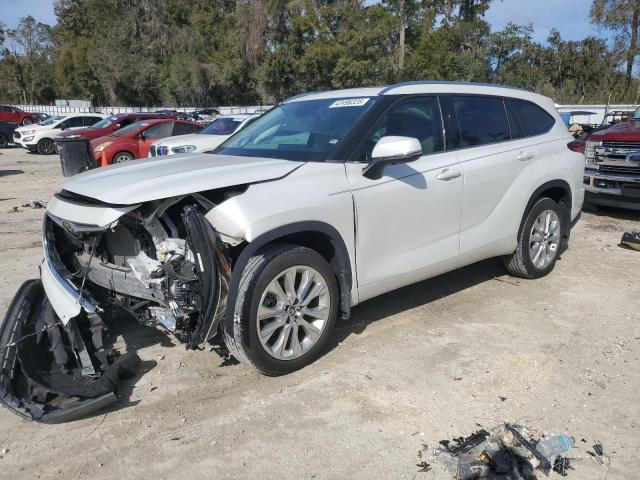 TOYOTA HIGHLANDER 2023 with VIN 5TDKDRBH6PS003593 - Photo from auction