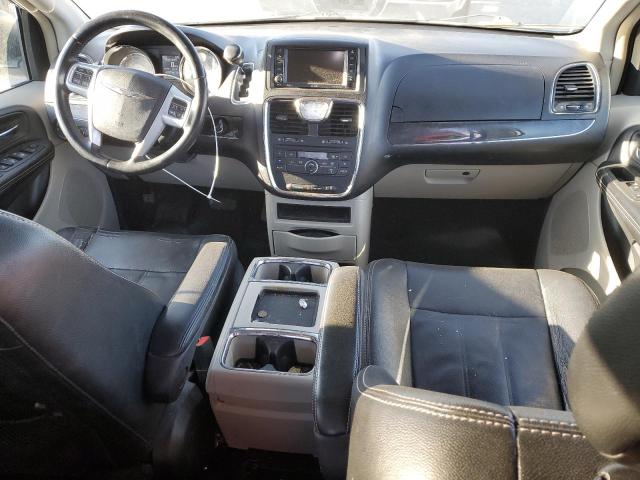 Photo 8 from auction – 2014 CHRYSLER TOWN & COU with VIN 2C4RC1BG1ER177720
