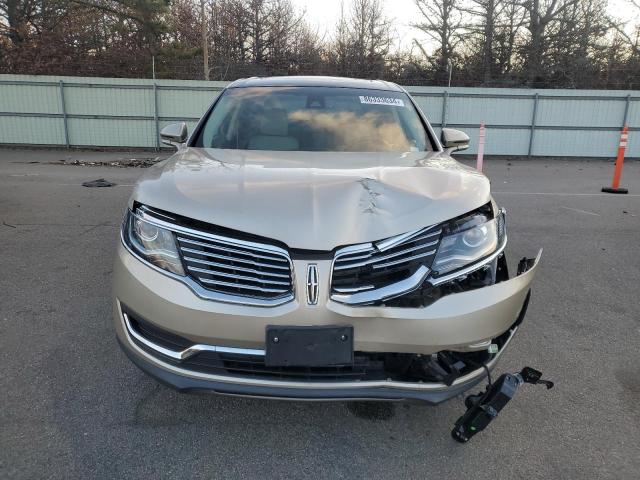 Photo 5 from auction – 2017 LINCOLN MKX RESERV with VIN 2LMPJ8LR3HBL45425