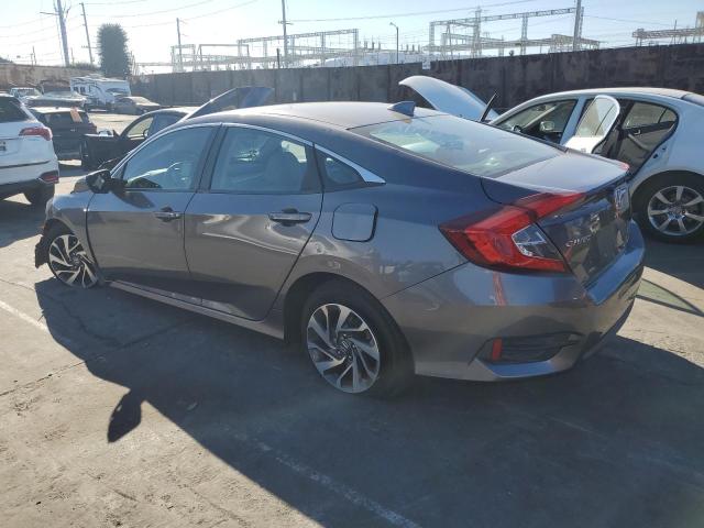 Снимка 2 от търг – 2017 HONDA CIVIC EX с VIN 19XFC2F71HE208795
