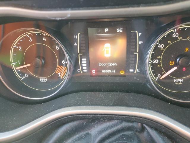 Photo 9 from auction – 2014 JEEP CHEROKEE L with VIN 1C4PJLCB0EW299116