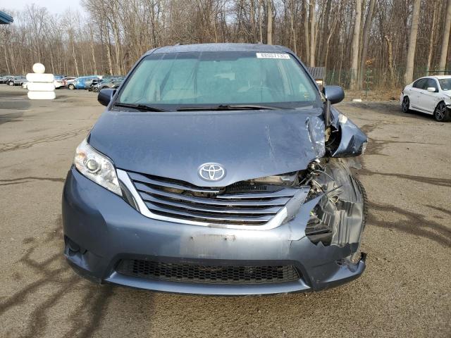 Photo 5 from auction – 2017 TOYOTA SIENNA LE with VIN 5TDKZ3DC3HS833983