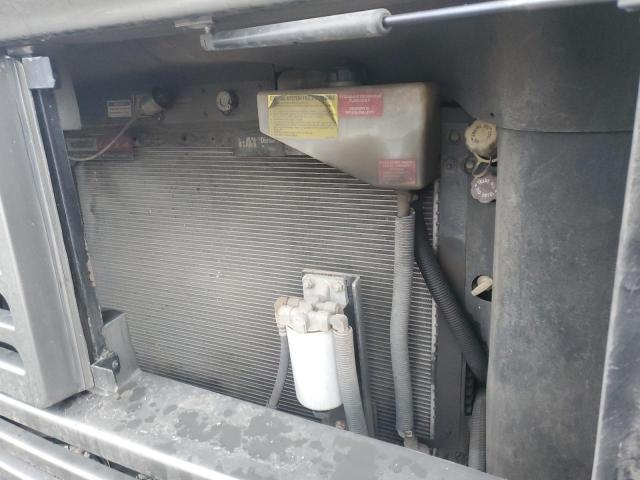 Photo 7 from auction – 2006 FREIGHTLINER CHASSIS X with VIN 4UZAB2DC86CX47587