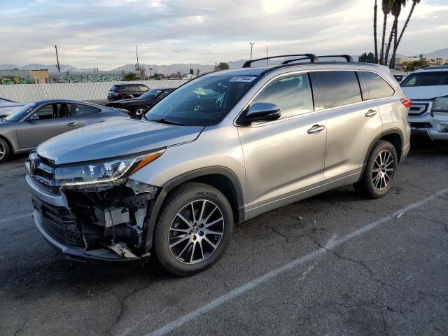TOYOTA HIGHLANDER 2018 with VIN 5TDKZRFH7JS537933 - Photo from auction
