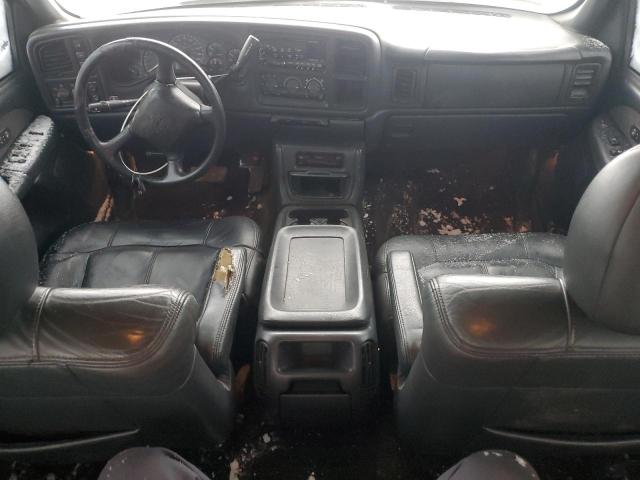 Photo 8 from auction – 2002 CHEVROLET SILVERADO with VIN 1GCHK23182F107570