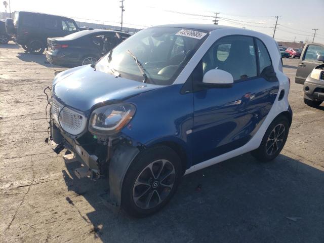 SMART FORTWO 2016 с VIN WMEFJ5DA9GK070877 - Снимка от търг