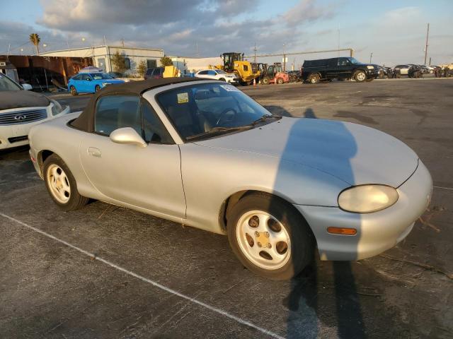 Photo 4 from auction – 1999 MAZDA MX-5 MIATA with VIN JM1NB3536X0123977