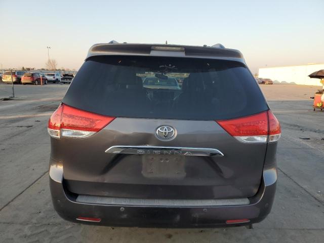 Photo 6 from auction – 2011 TOYOTA SIENNA XLE with VIN 5TDYK3DC0BS035270