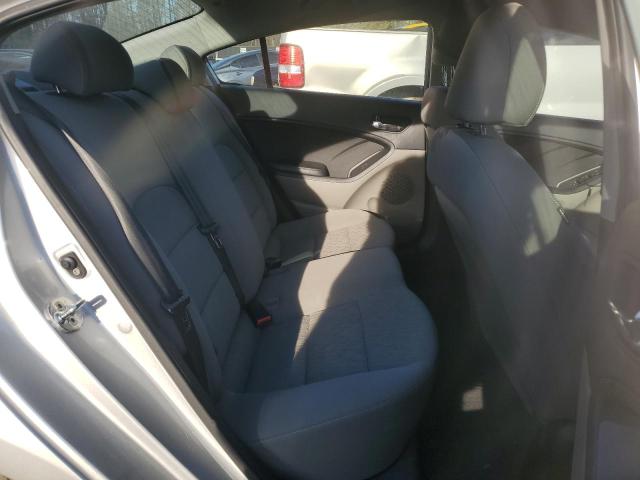 Photo 10 from auction – 2015 KIA FORTE LX with VIN KNAFK4A64F5394013