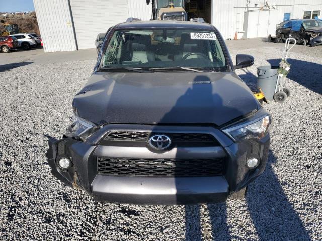 Photo 5 from auction – 2017 TOYOTA 4RUNNER SR with VIN JTEBU5JR3H5421826