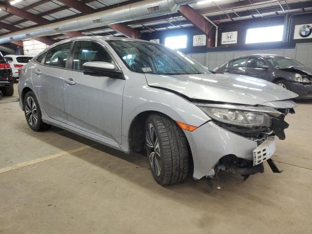 Photo 4 from auction – 2017 HONDA CIVIC EX with VIN 19XFC1F39HE201181