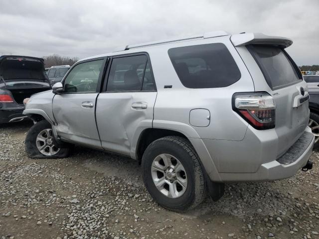 Photo 2 from auction – 2018 TOYOTA 4RUNNER SR with VIN JTEBU5JR4J5542757