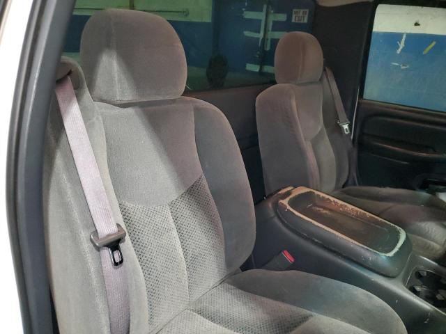Photo 10 from auction – 2002 CHEVROLET SILVERADO with VIN 1GCEC14W42Z286600