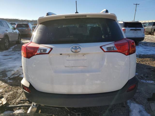 Photo 6 from auction – 2015 TOYOTA RAV4 XLE with VIN JTMRFREVXFD115477