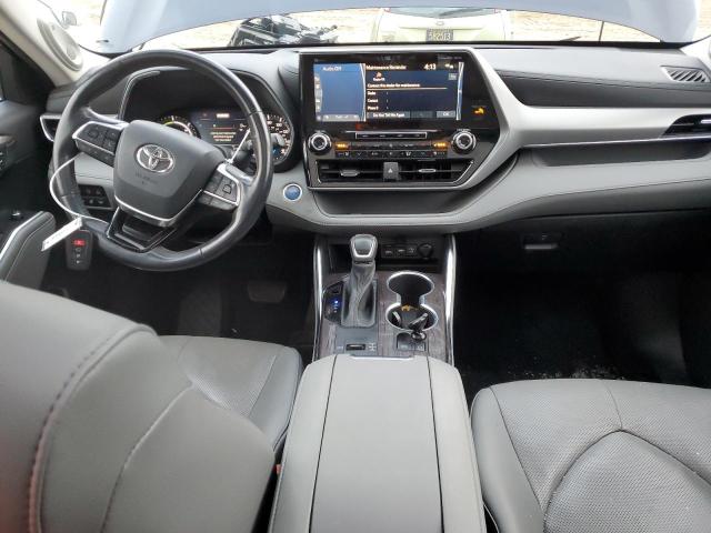 Photo 8 from auction – 2021 TOYOTA HIGHLANDER with VIN 5TDEBRCH9MS040330