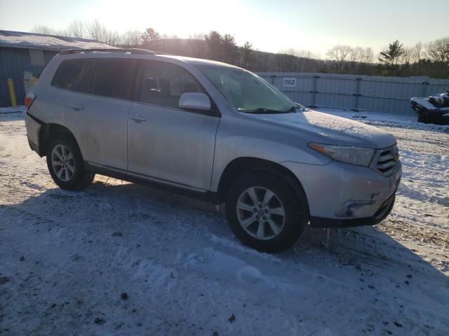 Photo 4 from auction – 2011 TOYOTA HIGHLANDER with VIN 5TDBK3EH9BS067649