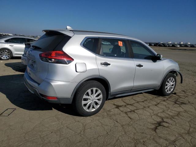 Photo 3 from auction – 2017 NISSAN ROGUE S with VIN KNMAT2MT1HP510193