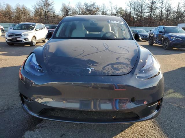Photo 5 from auction – 2024 TESLA MODEL Y with VIN 7SAYGDEE3RA239454