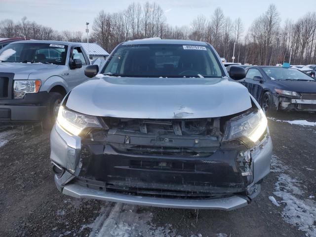 Zdjęcie 5 z aukcji – 2017 MITSUBISHI OUTLANDER z VIN JA4AD2A38HZ011018