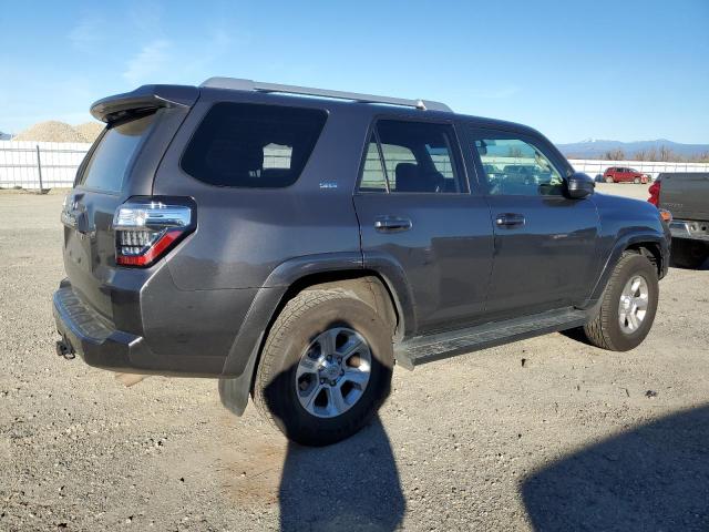 Photo 3 from auction – 2014 TOYOTA 4RUNNER SR with VIN JTEBU5JRXE5184120