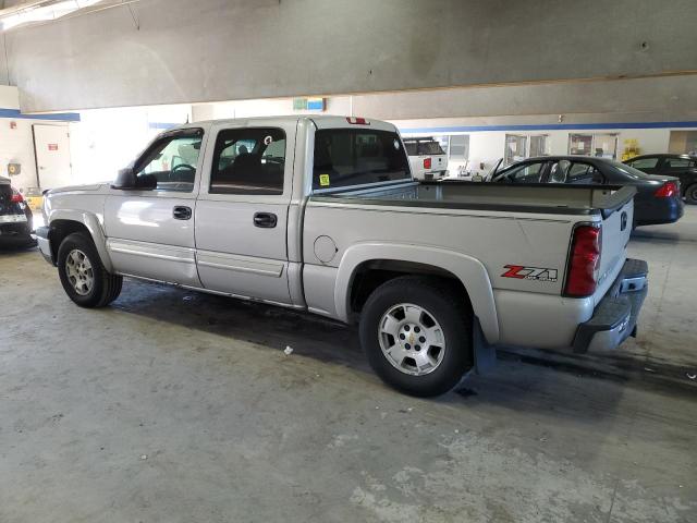 Photo 2 from auction – 2004 CHEVROLET SILVERADO with VIN 2GCEK13T941302313