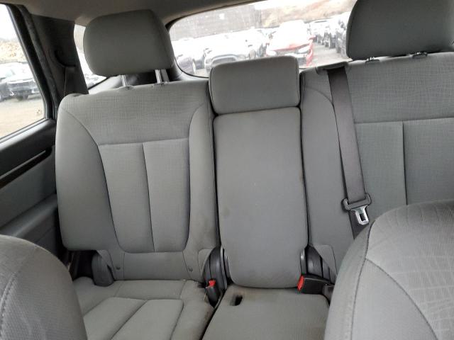 Photo 10 from auction – 2010 HYUNDAI SANTA FE G with VIN 5NMSGDAB2AH401577